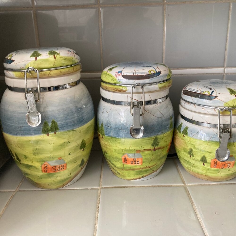 Ceramic Kitchen Canister for Dry Food Storage (1 Lg)